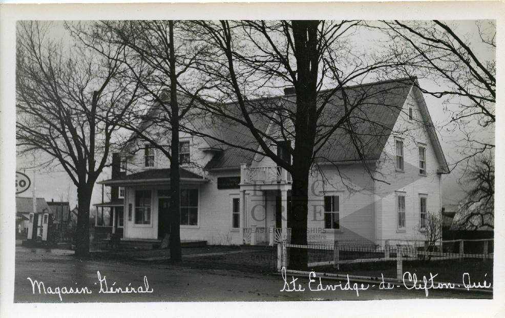 Magasin Général, SteEdwidgedeClifton, Que. Eastern Townships